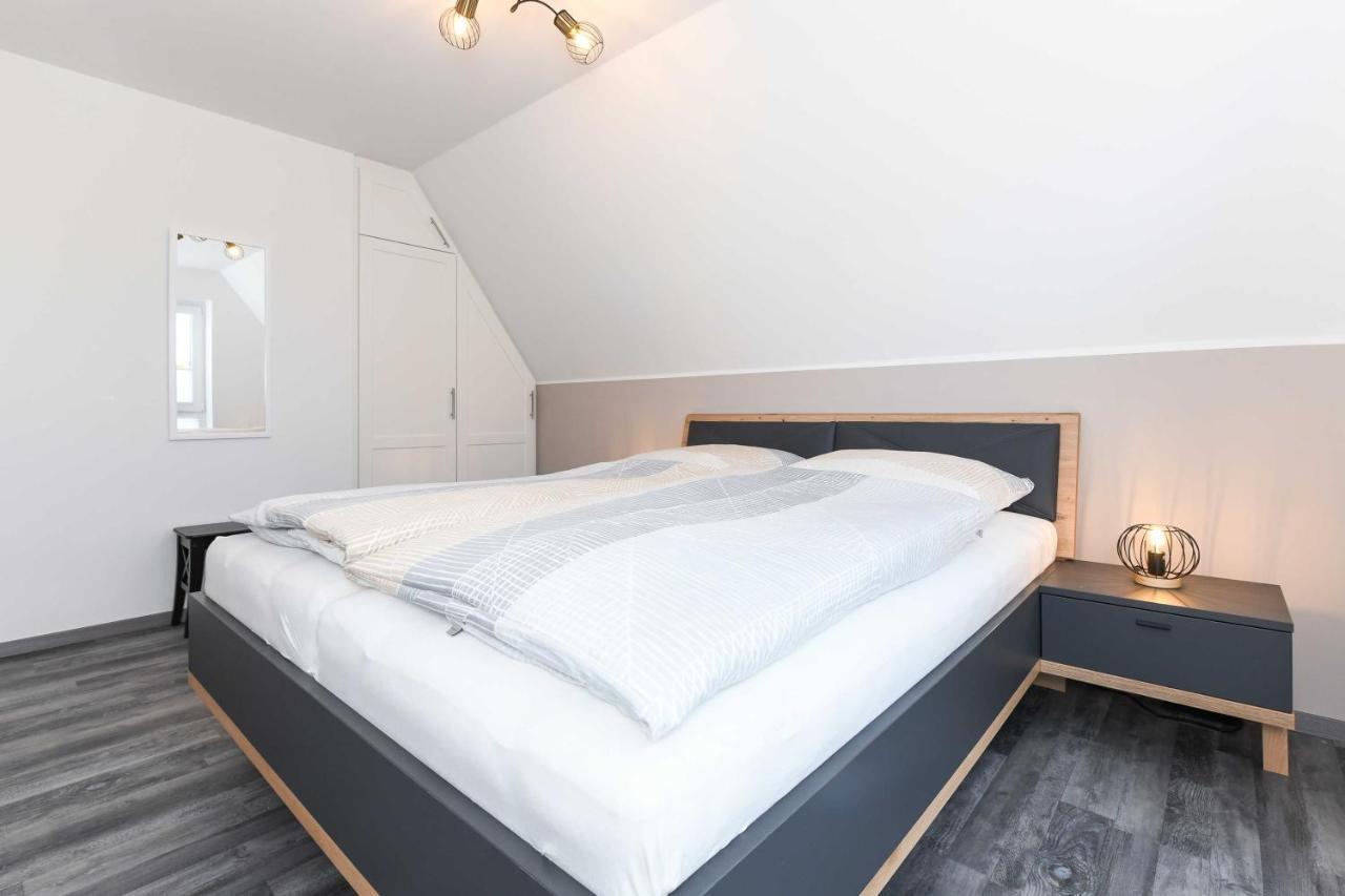 Ferienhaus Ella 多纳莫塞尔 外观 照片